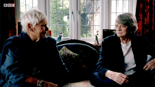 dontbesodroopy:Judi Dench and Maggie Smith talk “Downton Abbey” - Nothing Like a Dame (2018)