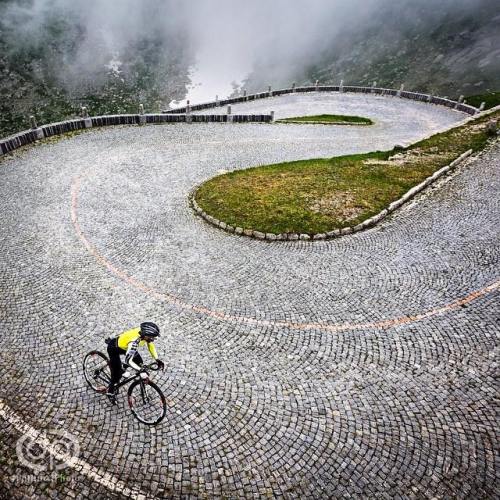 apisonadora60:  St. Gotthard Pass o Passo del San Gottardo (Switzerland)