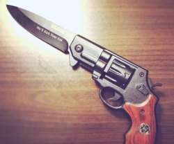 awesomeshityoucanbuy:  Revolver Gun KnifeFool