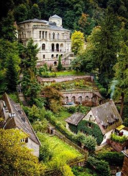 bonitavista:  Heidelberg Castle, Germany photo via bjarne
