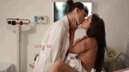 secretdirtygrl:  gocoolbarbara:  Doctor: “Why are you so tense down here. I see