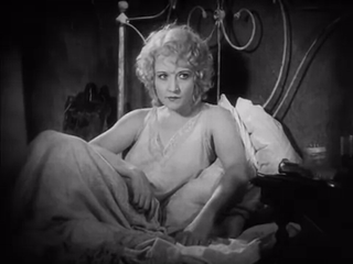 catskewl:‘Mae’ (Betty Compson) in, “The Docks of New York” (1928). 