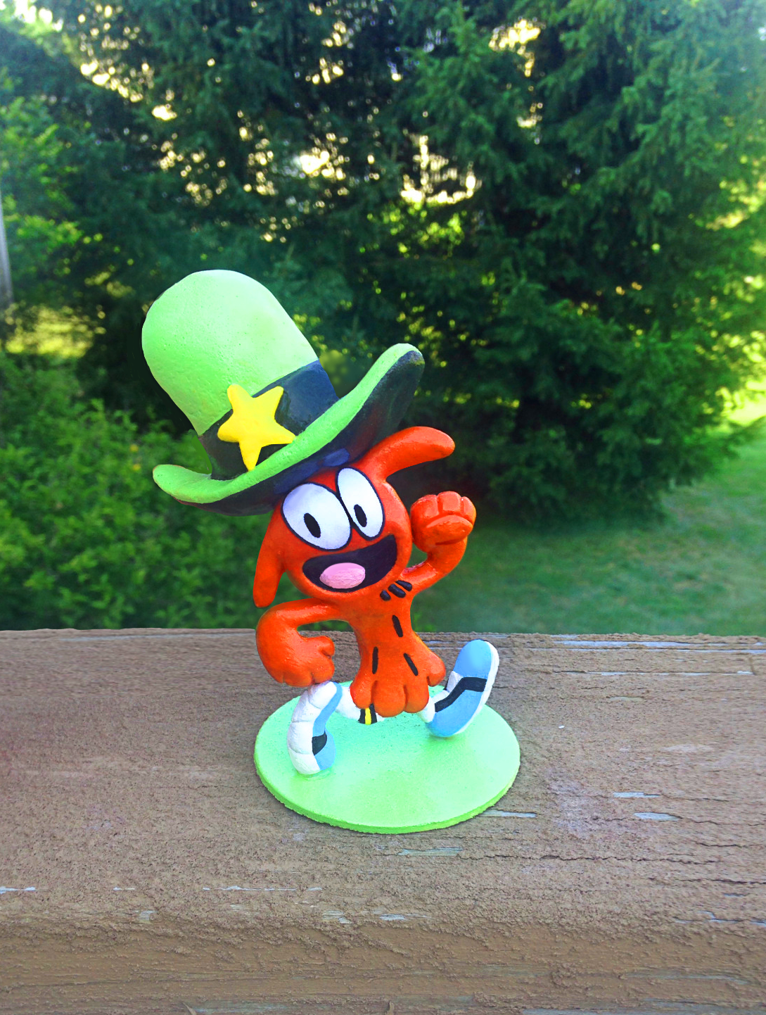 extraordinarycircus:  I had a dream recently I went to the Disney store and they