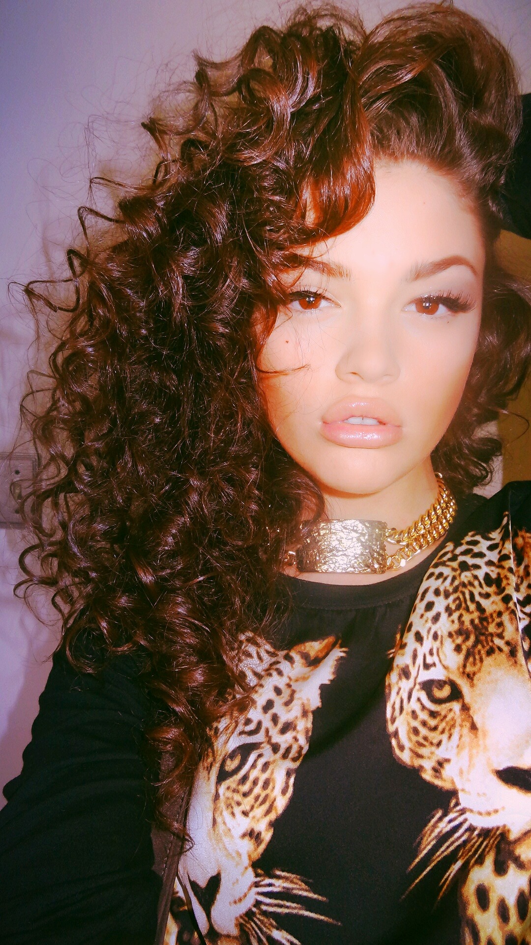 shesbombb:  @lameninajulia8 ig: lachica_julia8 