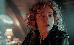 riversclara:  i’m an archaeologist. look, i’ve got a trowel! 