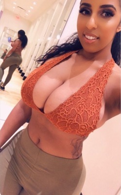 selfysgalore:  The perfect fit.  I hope you purchased that top