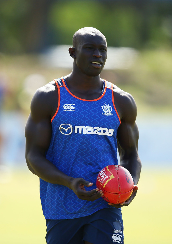 officialetulan:  Majak Daw.