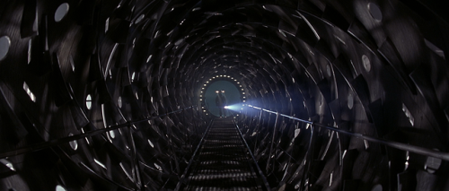 samneill:Event Horizon (1997) dir. Paul W.S. Anderson Cinematography by Adrian Biddle 