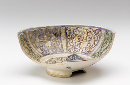 Broken bowlMade in Iran, Il-Khanid dynasty, ca. 1200-1300From the Arthur M. Sackler Gallery