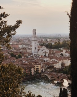 Saintjoan:verona, Italy