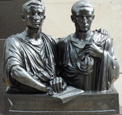 fuckyeahhistorycrushes:  Ah, the Gracchi brothers. Not only were they Roman hotties, they were also great politicians that fought for the common people.   I came onto tumblr to avoid revision, and these two are the subject of the exact set of notes i