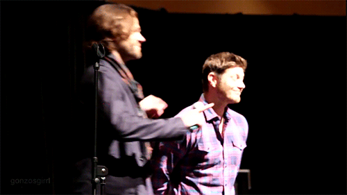 Jared Sure Can't Take His Hands Off Of Jensen, Especially His, As You Call It, Texas Peach ❤