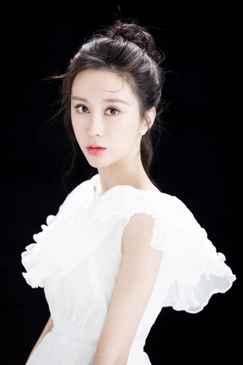 queenting5-w: 澳门 澳门新人开中韩混血儿  刘芊瑶  173净身高、特点大长腿亚洲第一翘臀美臀 芭蕾舞8年功底艺术生22岁C杯 流利英语 韩语 可接韩国人 皮肤雪白❄️敬业开工