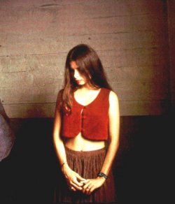 vintagewoc:Hope Sandoval (1990′s)