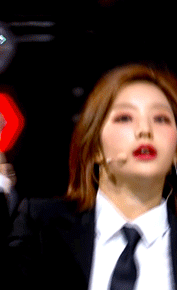 chaehawon:fromis_9 x special stages