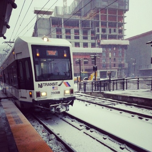 #Weekend Commute On The Hudson Bergan #lightrail #jerseycity #NJTransit #snow Flurries