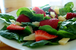 cravingsforfood:  Strawberry salad. 