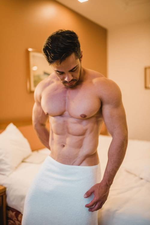 thehairymenhunter:Matheus Malta 2 of 2