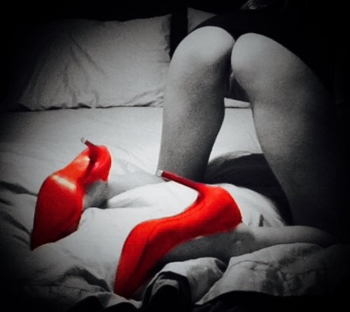 shefinallyfuckedhim:  Just Before the Fun started 💋💋💋💋💋💋💋