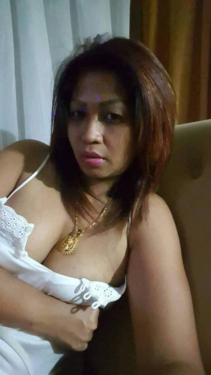 boboboisstuff: sharifah5581: Hai.sape ni? Ade no call dia? Pm sy Pearghh bibir dia.. I like