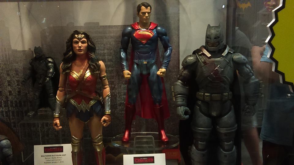 hellyeahsupermanandwonderwoman:  #SDCC #BatmanVSuperman Thanks to   Rog-El Perez for