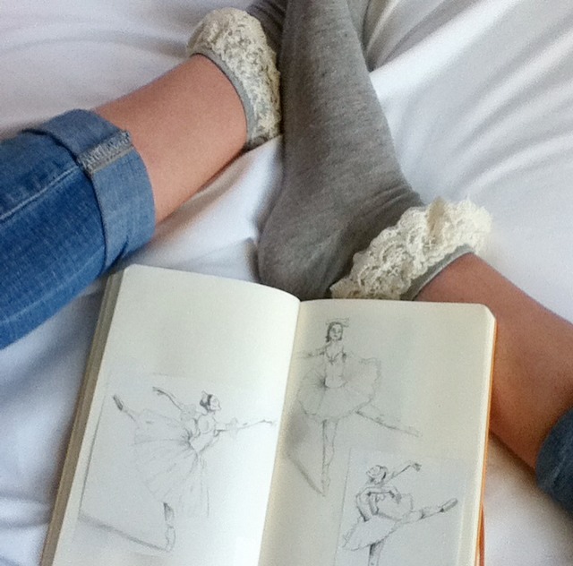 strawb-aby:  2.29.16 My ballerina sketches feat. my frilly socks. 