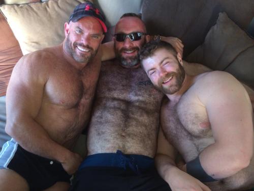 furrrybear:🐾 🐾🐾🐻~ FOLLOW ME ~ FOR MORE SEXY MEN*   🐾🐾🐼 🐻🔞🐻🐻🐻 🔞 http://furrrybear.tumblr.com         🐾🐾 🐼 🐻🐻🐻🐻🔞 🐾🐾  🐾 🐾🐾🐻