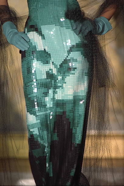 evilrashida:Jean-Paul Gaultier Fall/Winter 2000 Haute Couture. 