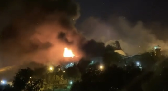 chombatme:a massacre is happening right nowthe Evin Prison in Tehran is on fire.