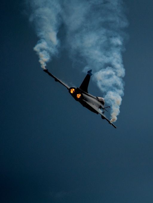 Eyes to the Skies