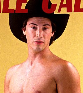 aarontaylorjohnson:Keanu Reeves in My Own Private Idaho (1991) dir.  Gus Van Sant