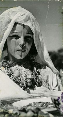 samvert:  Jewish Berber woman with tribal tattoo, c. 1930.  Courtesy of Juifs Berberes. 