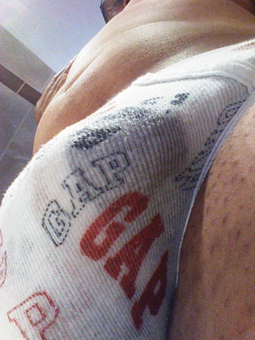 carlosjr6969:  Accident in the underwear   Nice!!!