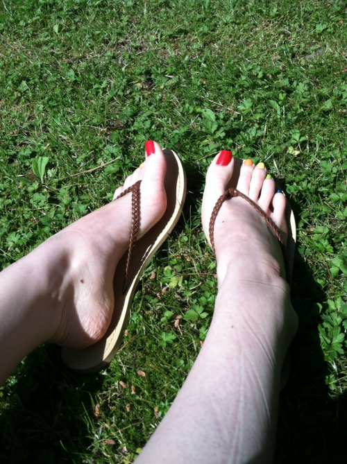 For barefootlover, since it’s National Flip Flop Day :) #FFD