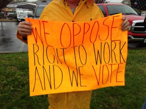 workingamerica:  Reblog if you agree.