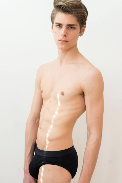 https://ukbriefs.tumblr.com/post/171136039891