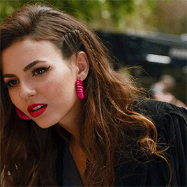 Victoria Justice falls flat in 'Afterlife of the Party
