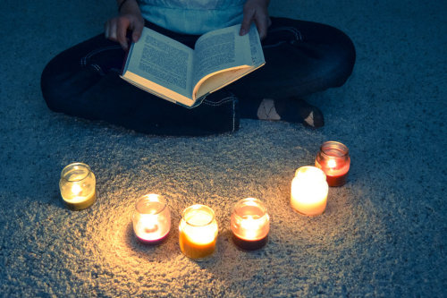 teachingliteracy:  A Room Without Books by Kaniele-Alanola 