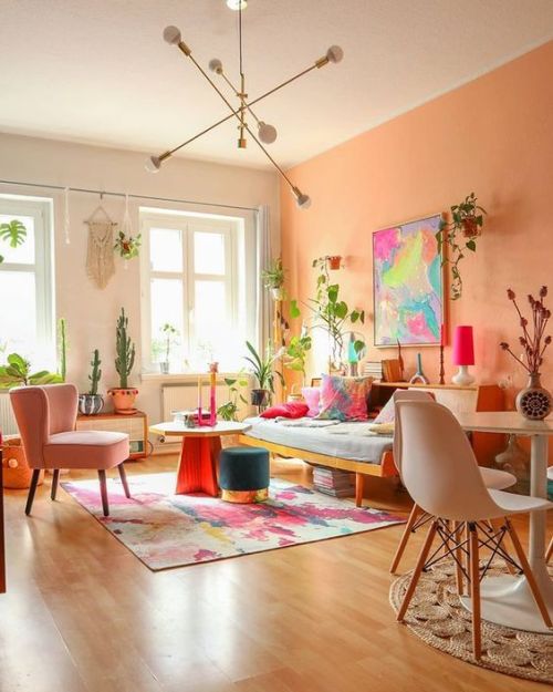 magicalandsomeweirdhometours:Here’s some colorful inspiration from Melanie’s apt. in Berlin. The apt