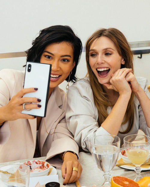 adoringelizabetholsen:Elizabeth Olsen &amp; Molly Chiang attend the Bobbi Brown Luncheon on Apri