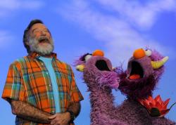 sesamestreet:  We mourn the loss of our friend Robin Williams, who always made us laugh and smile. 