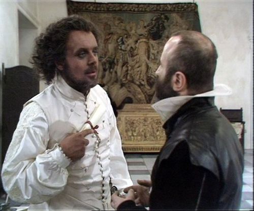 siranthonyhopkins:Anthony Hopkins and Bob Hoskins in Othello (1981)