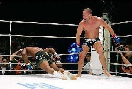 thestarryvault:  PRIDE FIGHTING CHAMPIONSHIPS (r.i.p.)