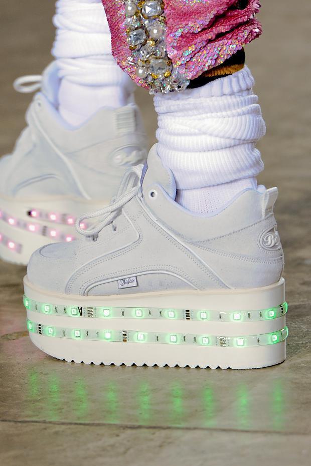 velvetrunway:  Ashish F/W 2014 ​Posted by arcaneist​