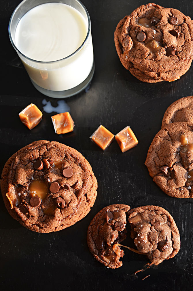 boozybakerr:  Salted and Malted Nutella Caramel Cookies 