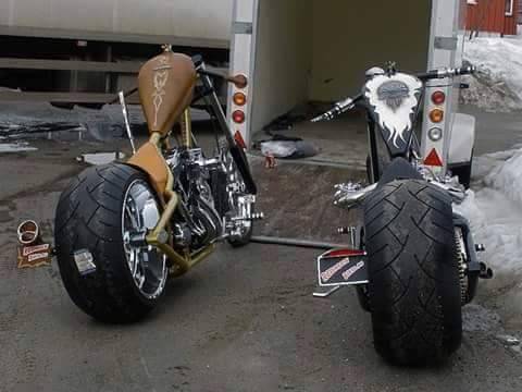 I love bikes,babes and guns.