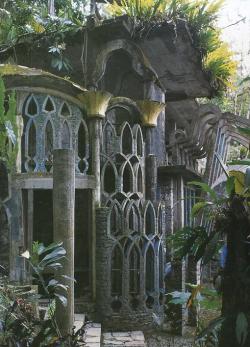 voiceofnature:  Amazingly surreal Las Pozas