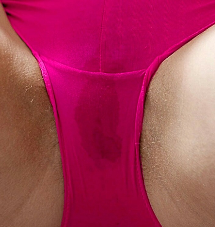 1988xxtahi:  “Like and share”Wet moist panties..🔥👩👧👱💦💦👙👅👅☺👌