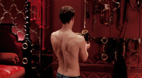 dornansteele:     New stills from the red room of Fifty Shades of Grey 