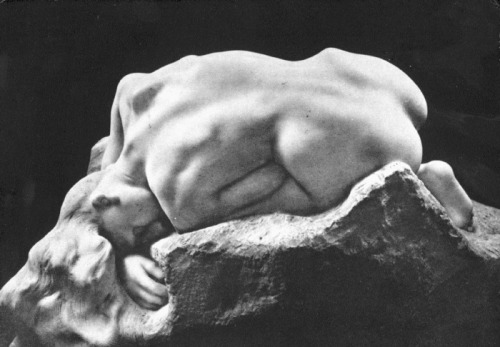 vkntmoodboard: La Danaïde — Auguste Rodin, 1889 (marbre)